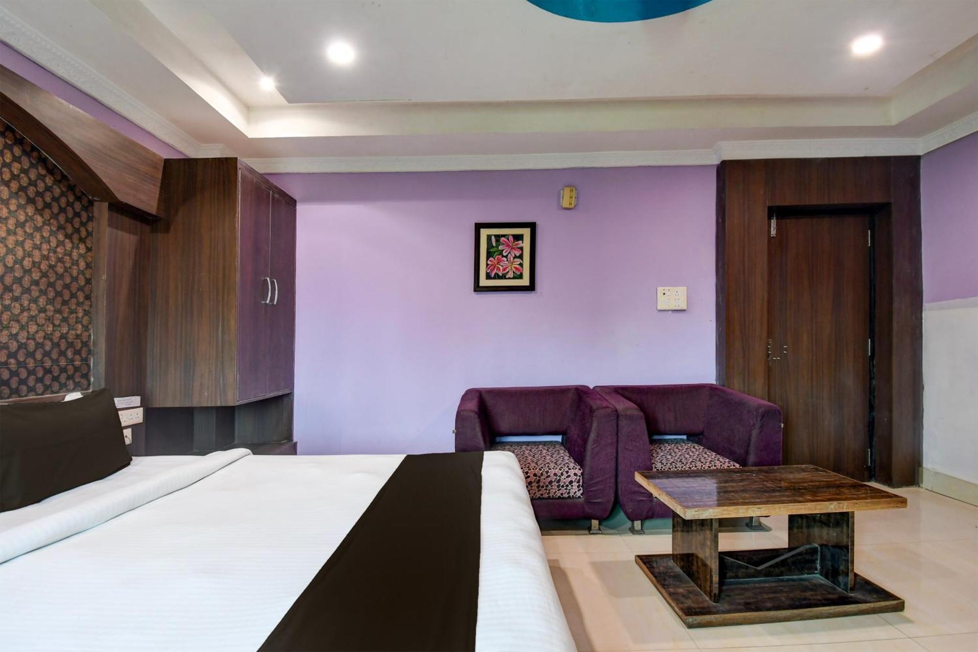 Hotel O Blue Royal Bhubaneswar Exterior foto