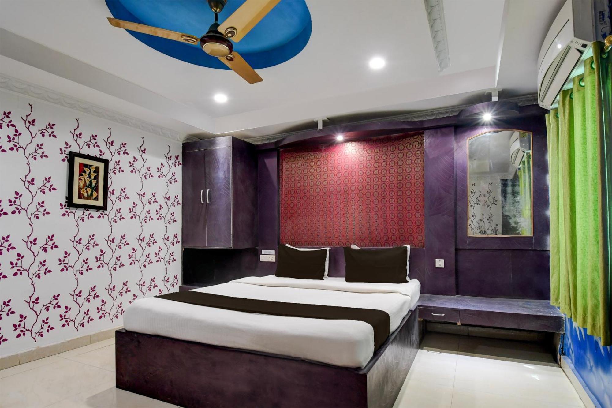 Hotel O Blue Royal Bhubaneswar Exterior foto